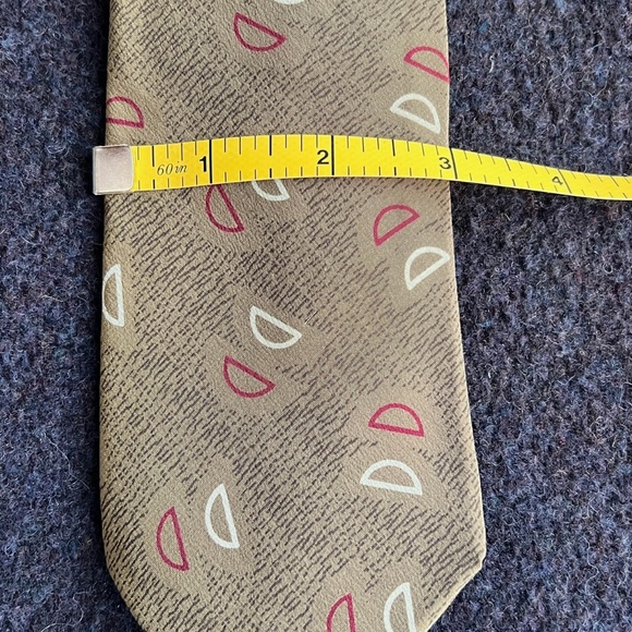 Giorgio Armani Neck Tie - Picture 3 of 5